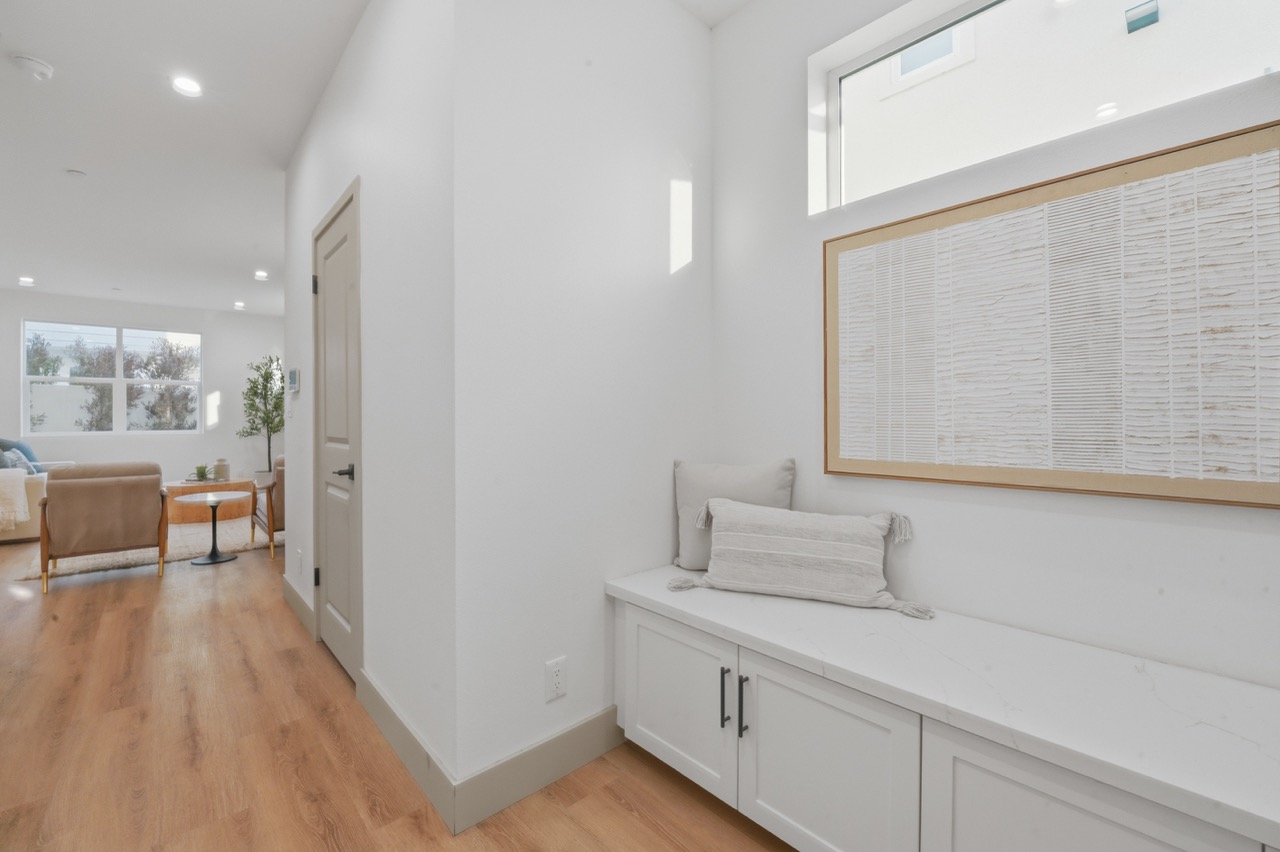 Plan A entry foyer with bench seating