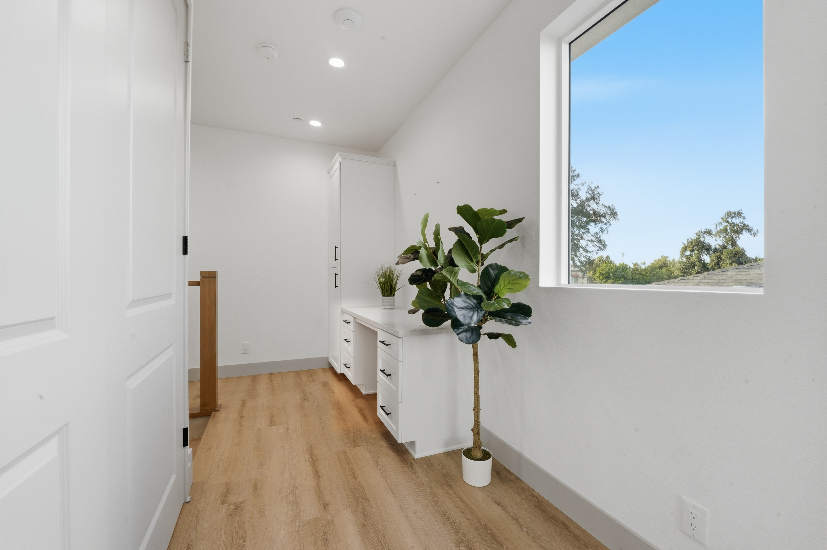 Plan A upstairs hallway