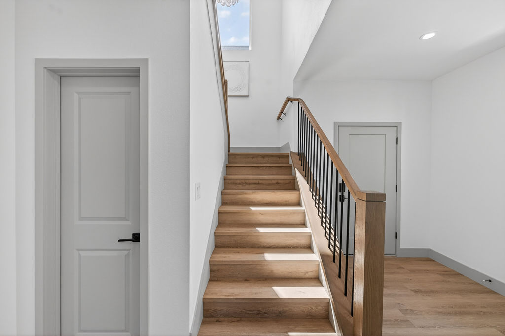 Plan B staircase angle 3